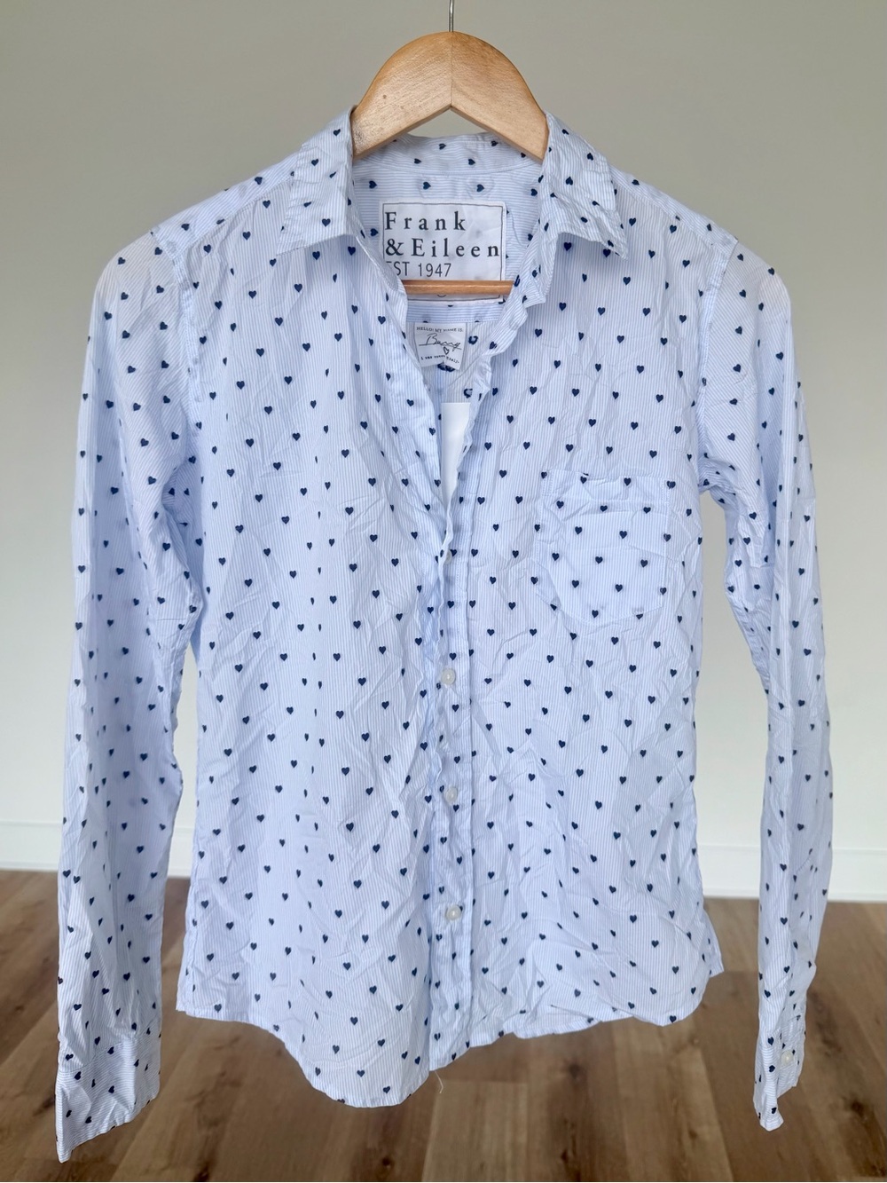 Frank & Eileen Barry Heart Print Crinkle Shirt XS Blue Stripe 100% Italian Cotto